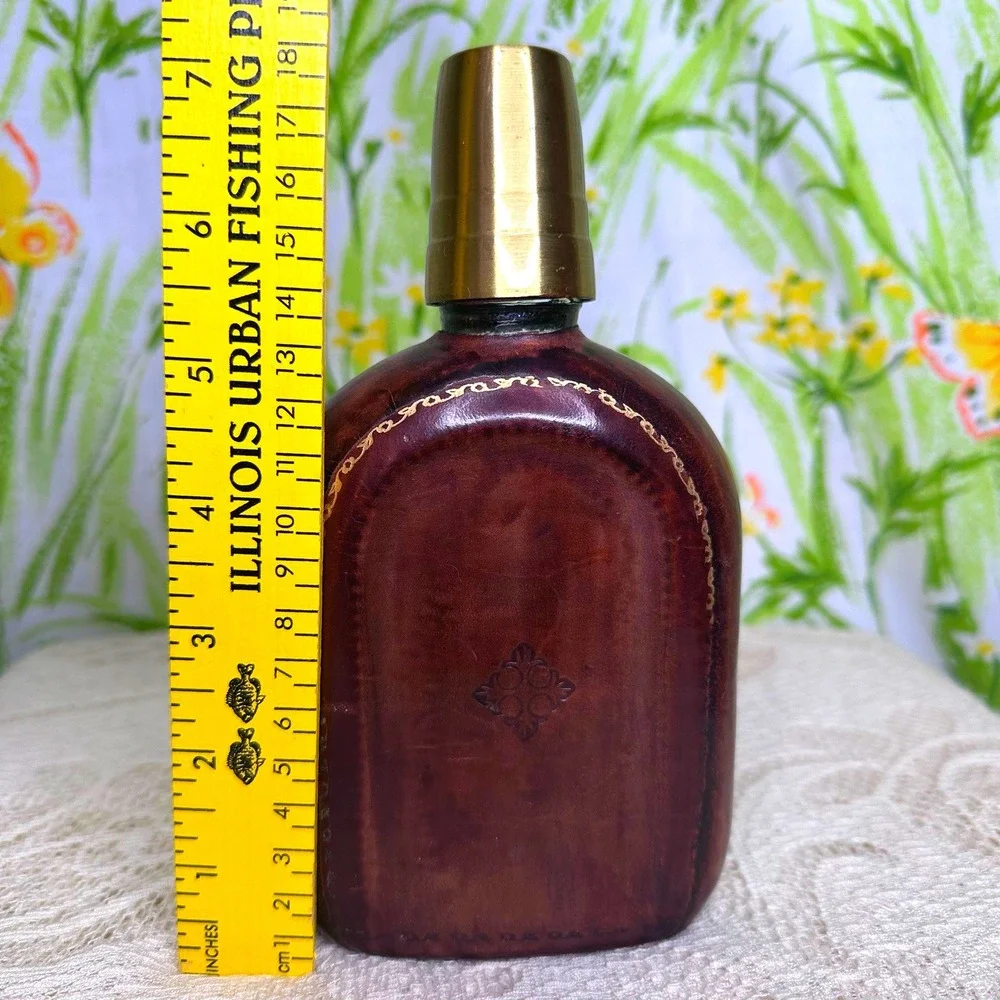 Vintage Florentine Leather Hip Flask Gold Decorated Italy Genuine Leather Brown